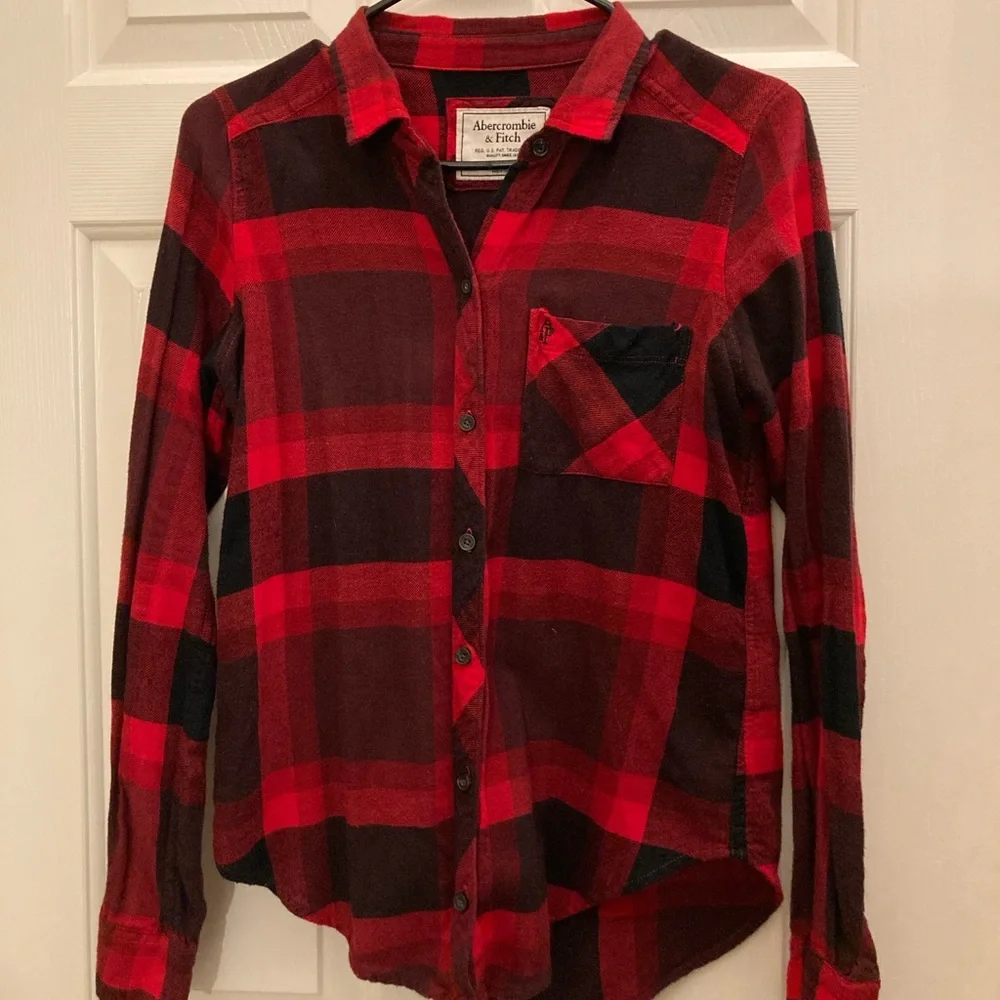 Abercrombie and Fitch Flannel Button Down Shirt - Picture 2 of 3
